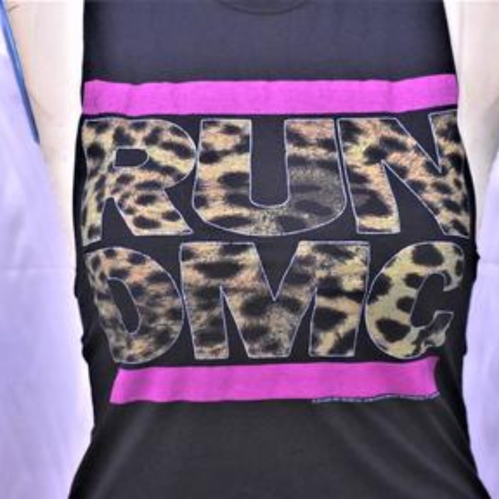 Sleeveless Shirt Top